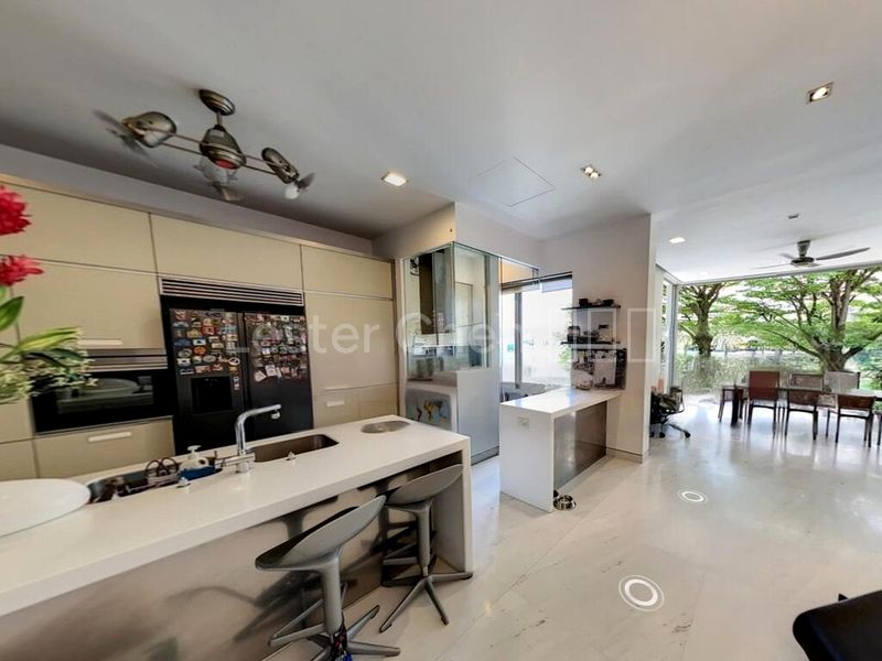 5 Bed Terraced House (Landed) for Sale in  The Berthside - Image 3